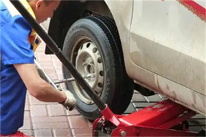 天柱附近拖车24小时服务热线电话