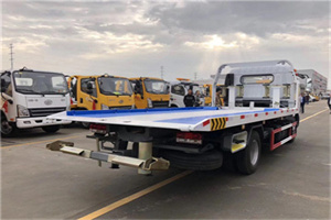 天柱汽车救援补胎