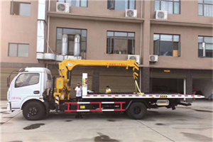 天柱附近汽车轮胎更换